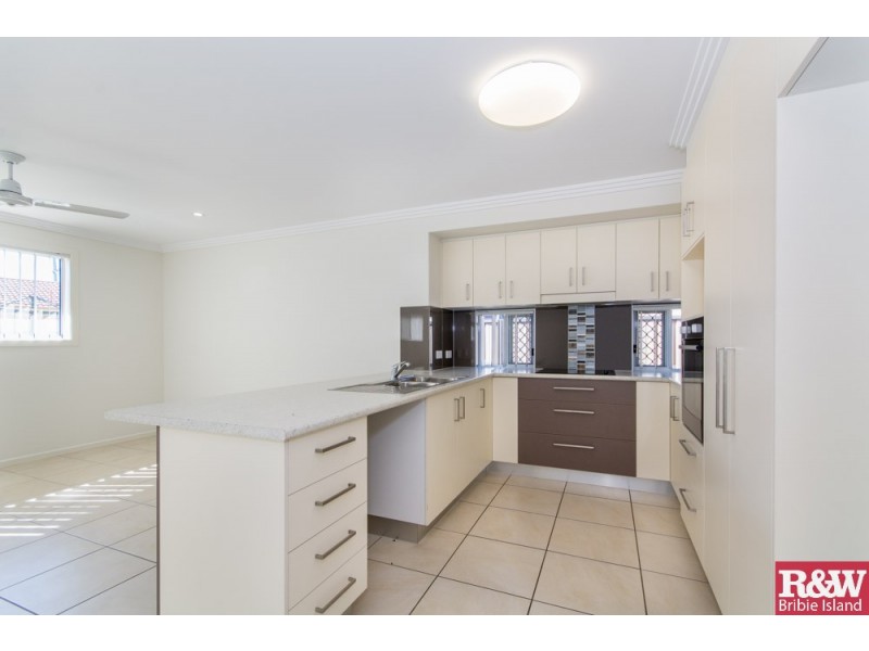 6 Sinclair Place, Ningi QLD 4511