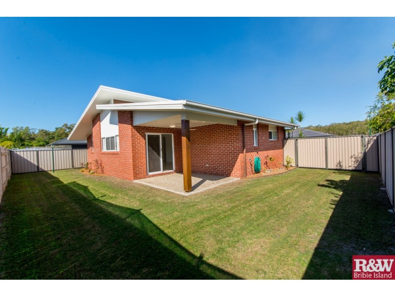 6 Sinclair Place, Ningi QLD 4511