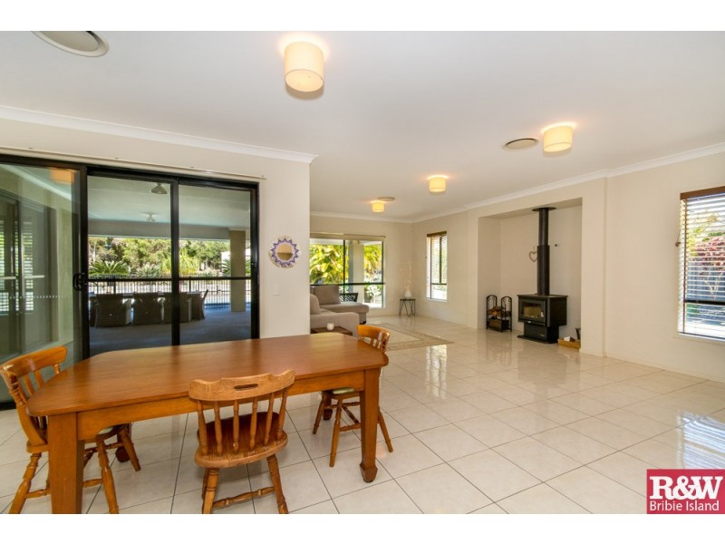25 Cavanagh Place, Ningi QLD 4511