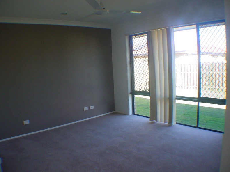 Sandstone Point QLD 4511