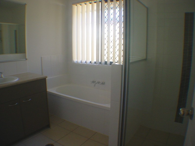 Sandstone Point QLD 4511