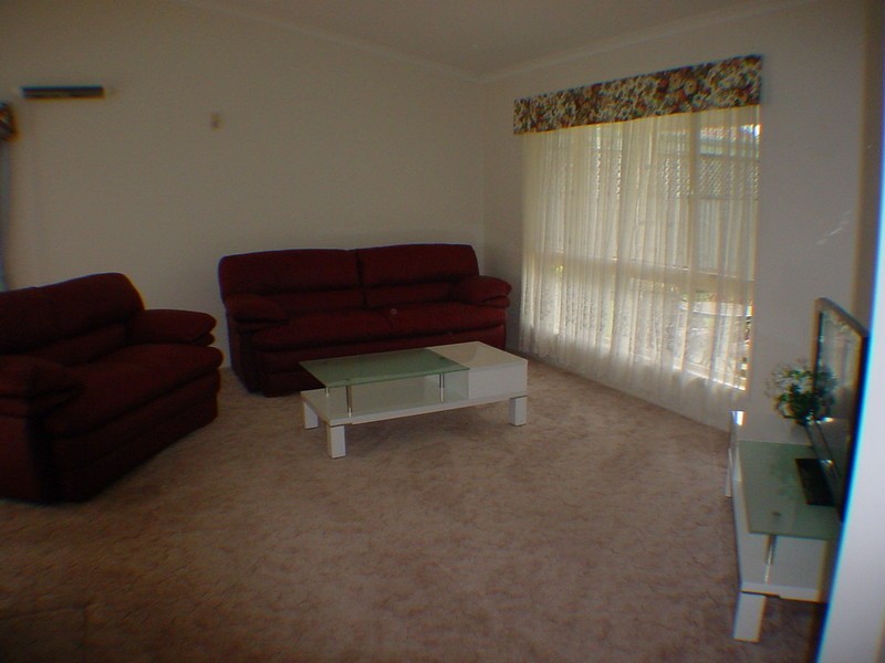 16 Hoya Crescent, Bribie Island QLD 4507