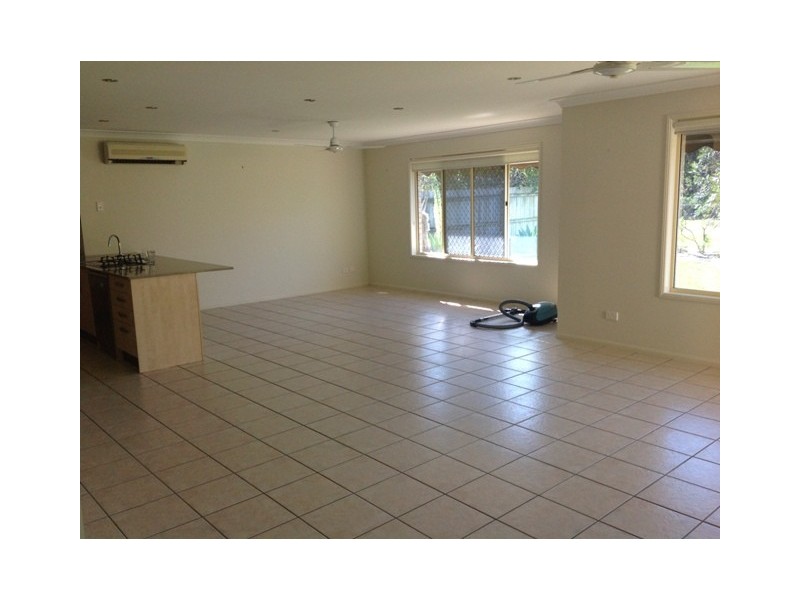 28 Protea Drive, Bongaree QLD 4507