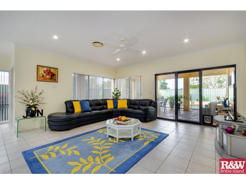 86 Marina Blvd, Banksia Beach QLD 4507