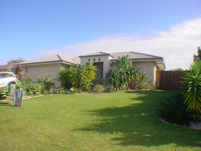 Sandstone Point QLD 4511