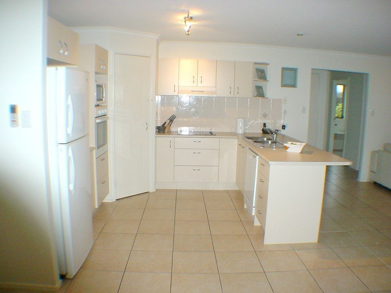 Sandstone Point QLD 4511