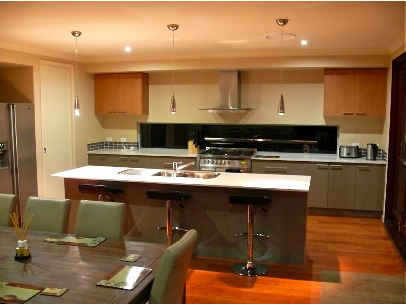 186 Marina Boulevarde, Bribie Island QLD 4507