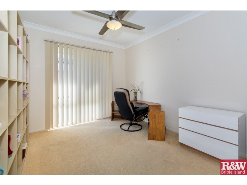 42 Bilinga Court, Sandstone Point QLD 4511