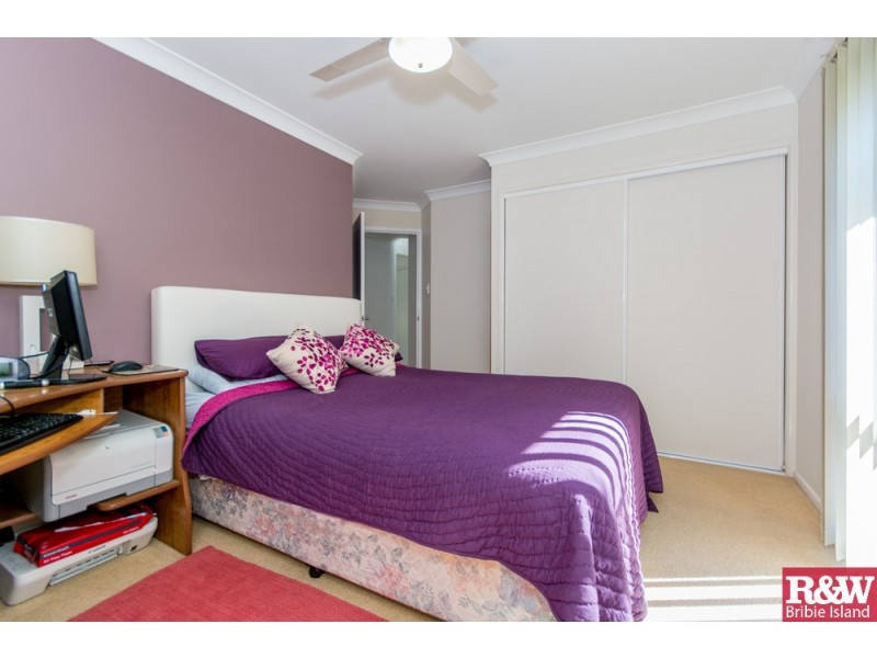 42 Bilinga Court, Sandstone Point QLD 4511