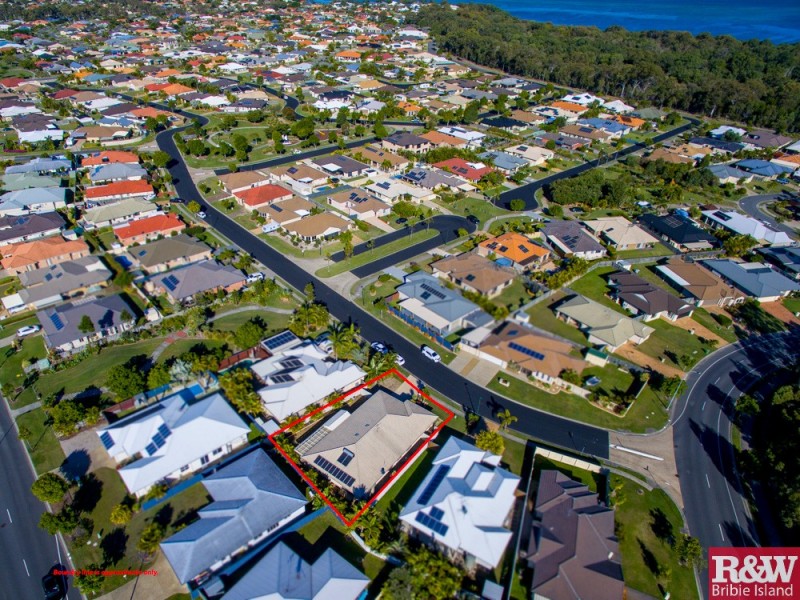42 Bilinga Court, Sandstone Point QLD 4511
