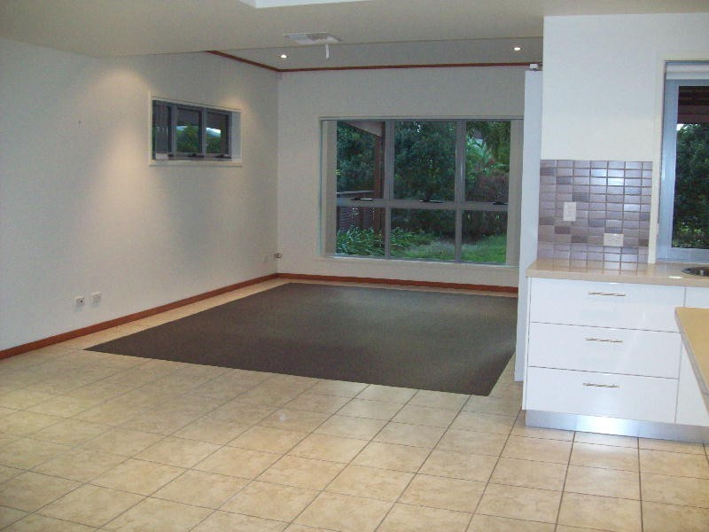 Sandstone Point QLD 4511