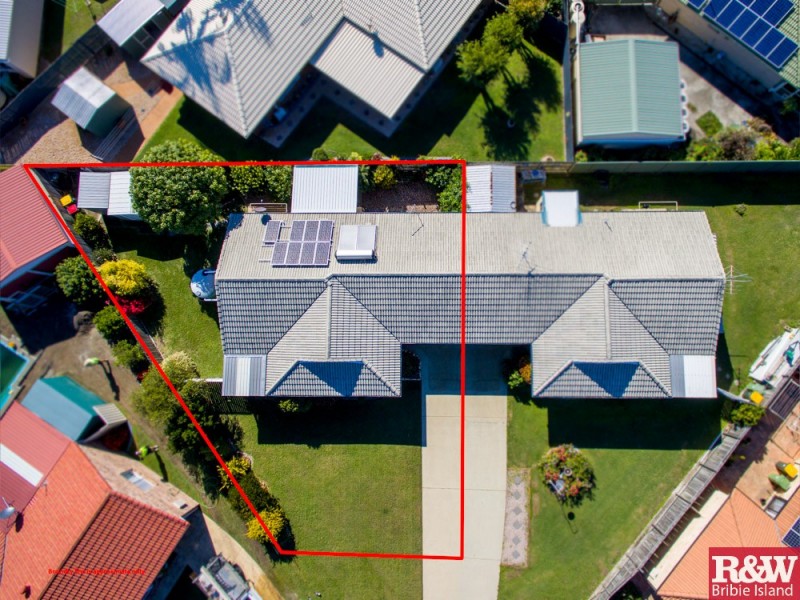 1/11 Eltham Place, Sandstone Point QLD 4511