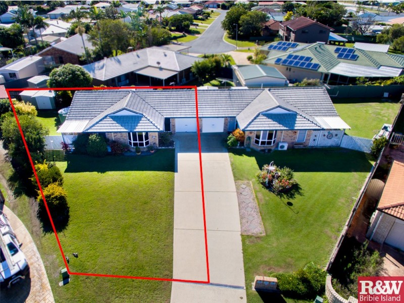1/11 Eltham Place, Sandstone Point QLD 4511