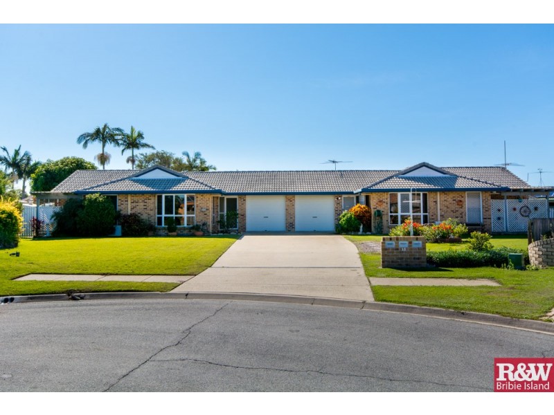 1/11 Eltham Place, Sandstone Point QLD 4511