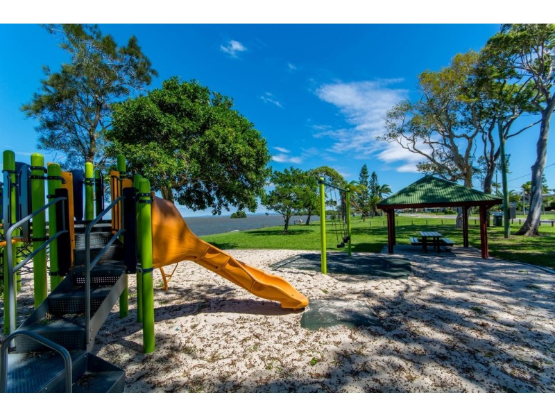 79 Esplanade, Godwin Beach QLD 4511