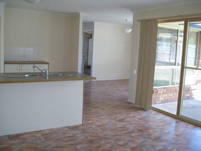 Sandstone Point QLD 4511