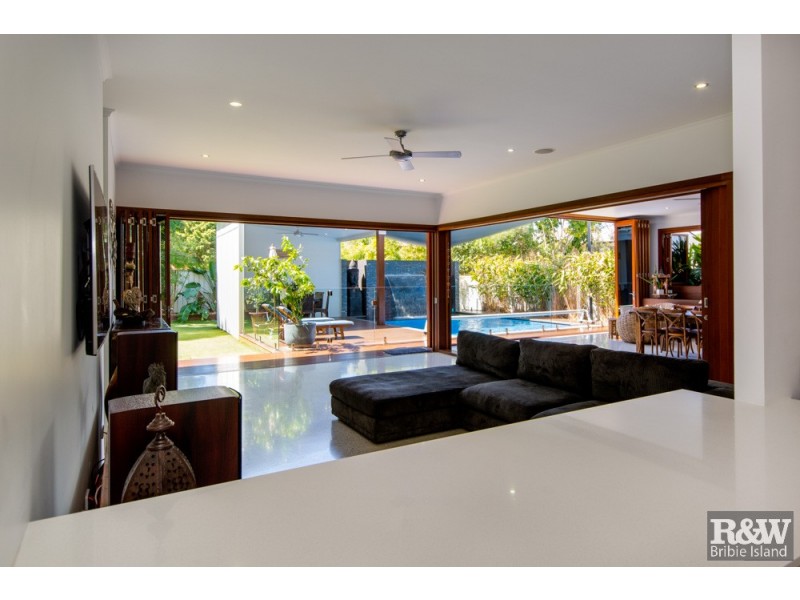 15 Bracken Street, Woorim QLD 4507