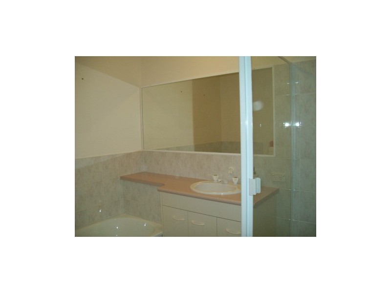 35 Port Drive, Bribie Island QLD 4507