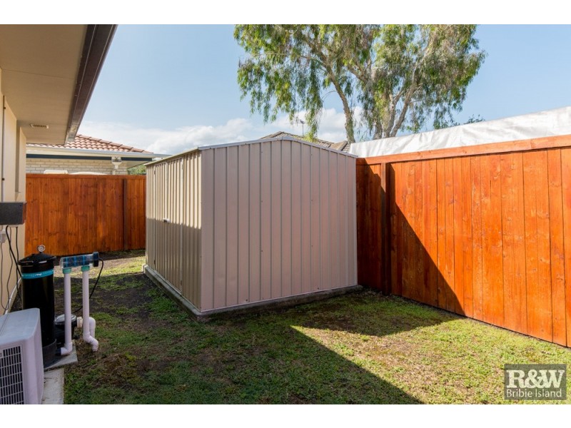 51 Corrimal Place, Sandstone Point QLD 4511