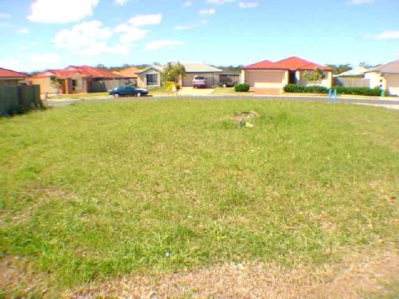 33 Bilinga Court, Sandstone Point QLD 4511