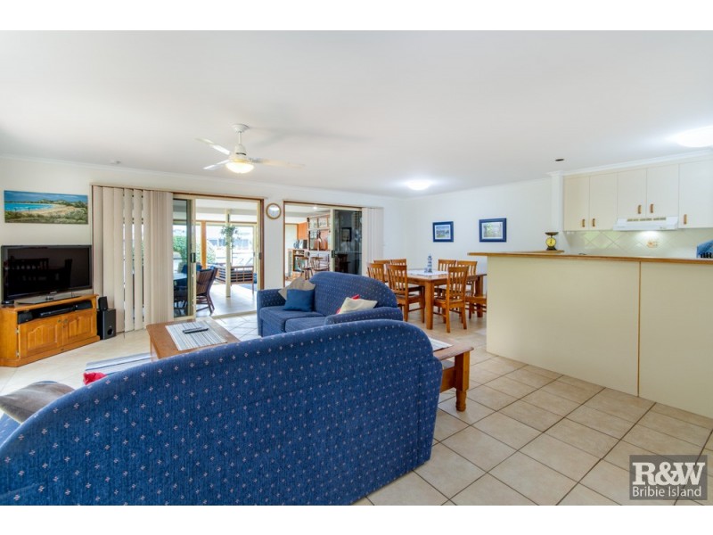 2/10 Tradewinds Drive, Banksia Beach QLD 4507