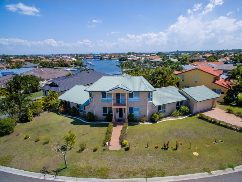 61 Headsail Drive, Banksia Beach QLD 4507