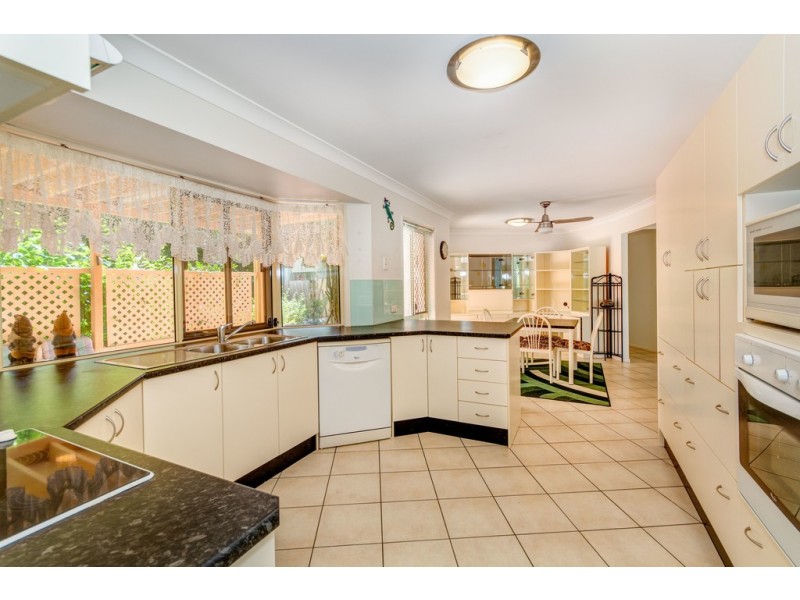 61 Headsail Drive, Banksia Beach QLD 4507