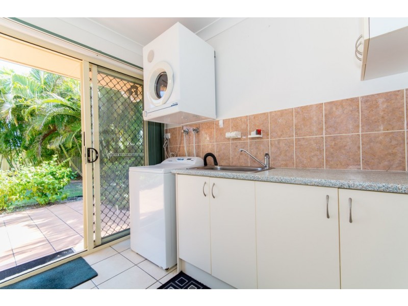 61 Headsail Drive, Banksia Beach QLD 4507