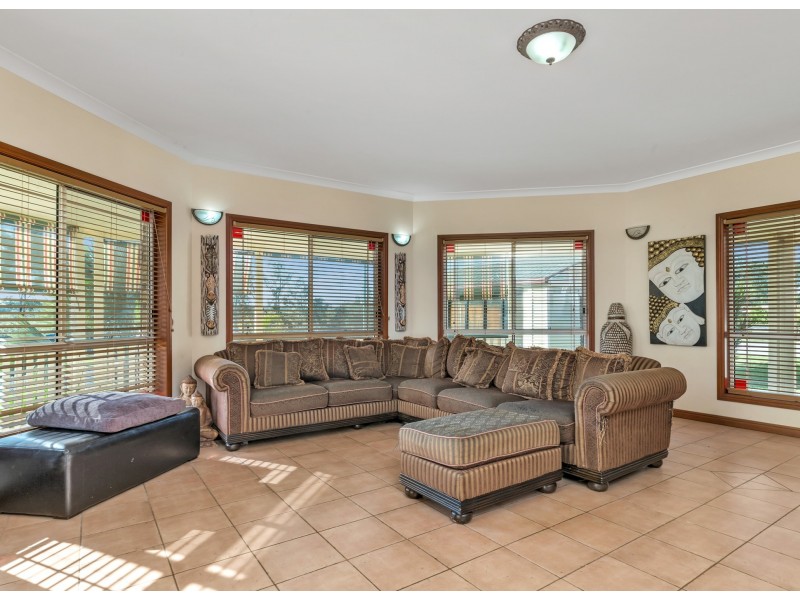 14-22 Aquanita Court, Ningi QLD 4511