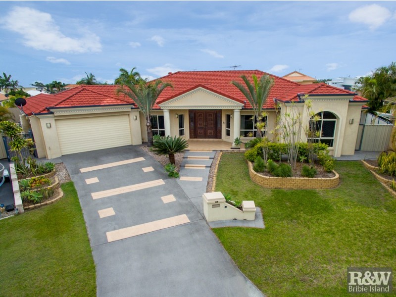 10 Genoa Place, Banksia Beach QLD 4507