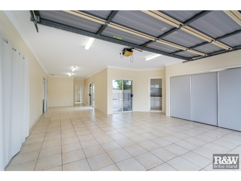 10 Genoa Place, Banksia Beach QLD 4507