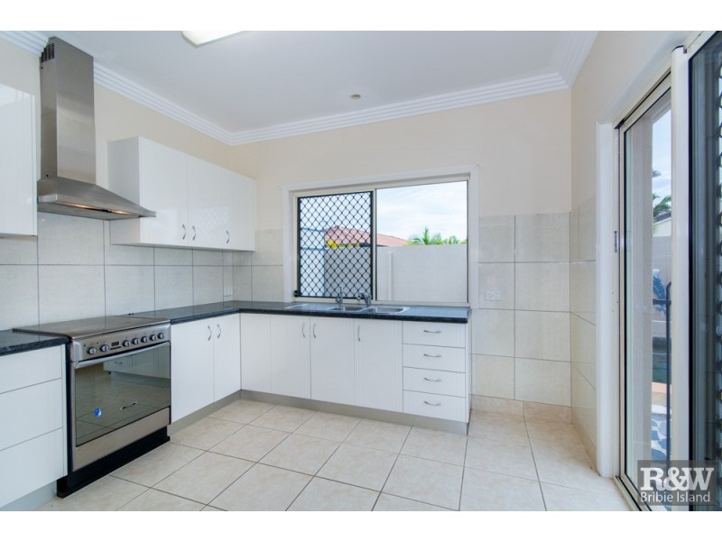 10 Genoa Place, Banksia Beach QLD 4507