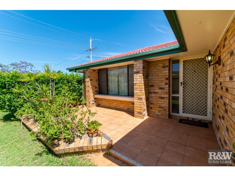 14 Yorkshire Drive, Banksia Beach QLD 4507