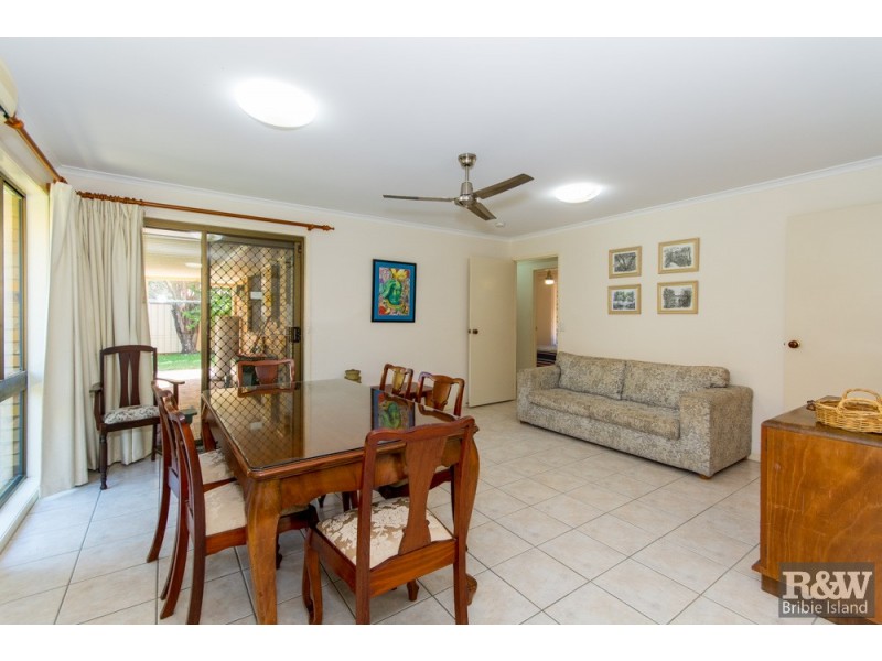 14 Yorkshire Drive, Banksia Beach QLD 4507