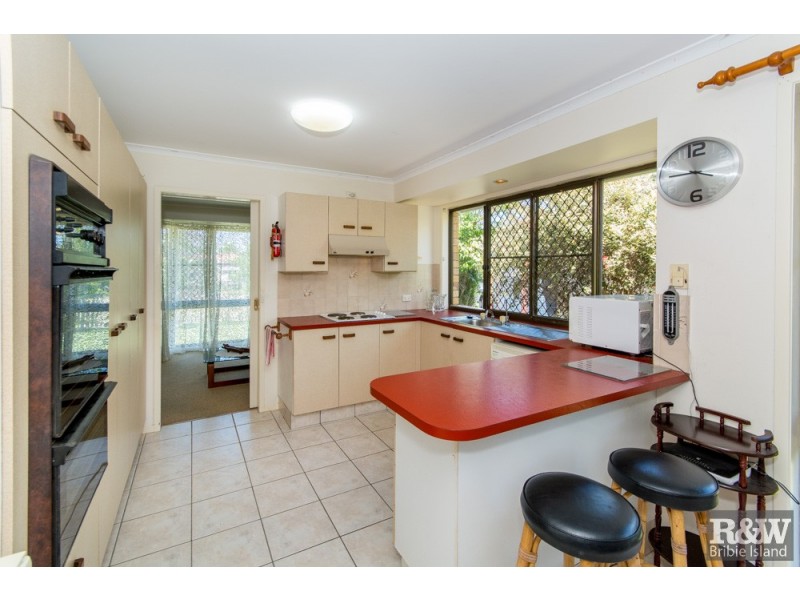 14 Yorkshire Drive, Banksia Beach QLD 4507