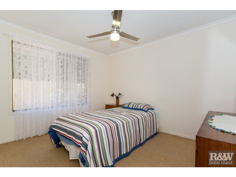 14 Yorkshire Drive, Banksia Beach QLD 4507