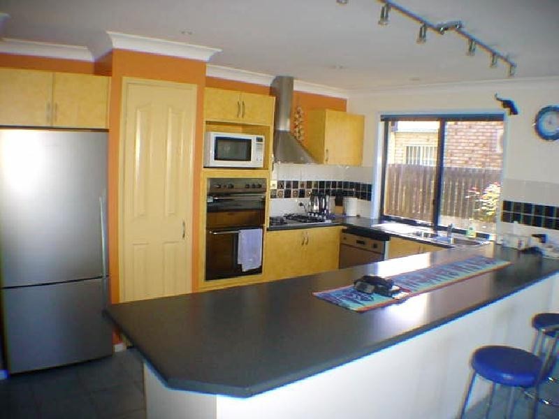 35 Bowsprit Crescent, Banksia Beach QLD 4507