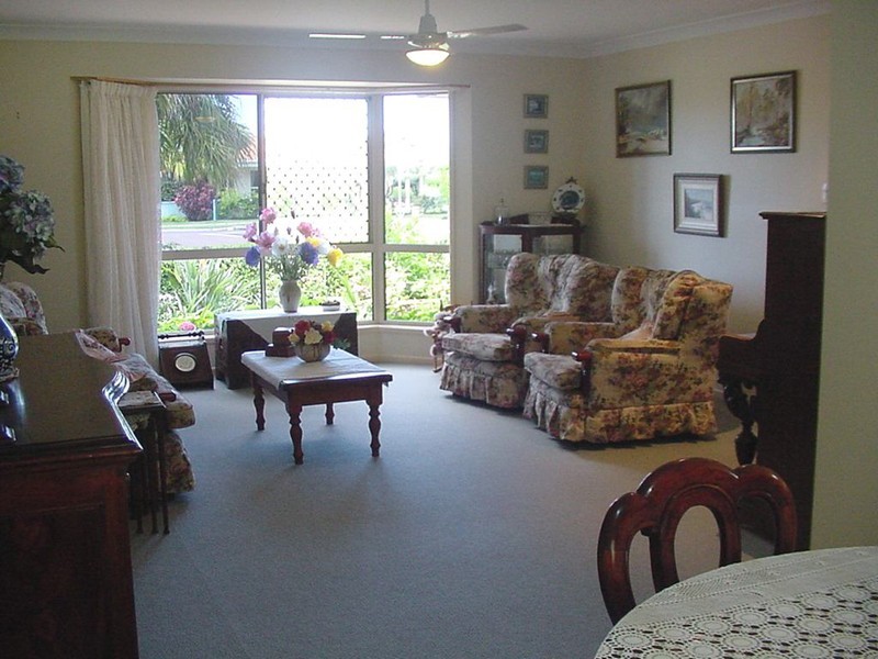 169  Endeavour Drive, Banksia Beach QLD 4507