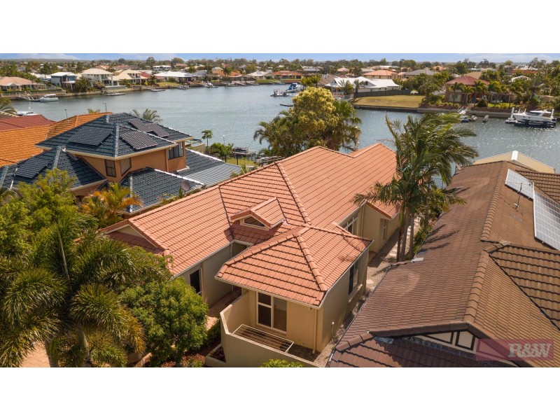 39 Dugong Crescent, Banksia Beach QLD 4507