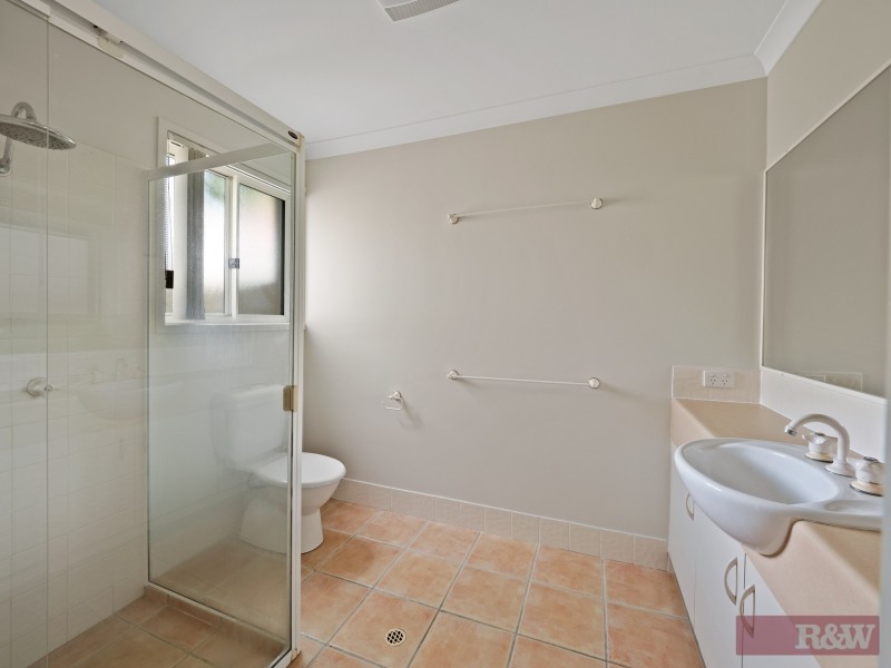 39 Dugong Crescent, Banksia Beach QLD 4507