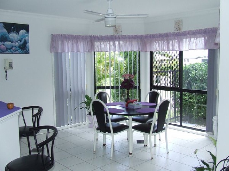 18 Dugong Crescent, Banksia Beach QLD 4507