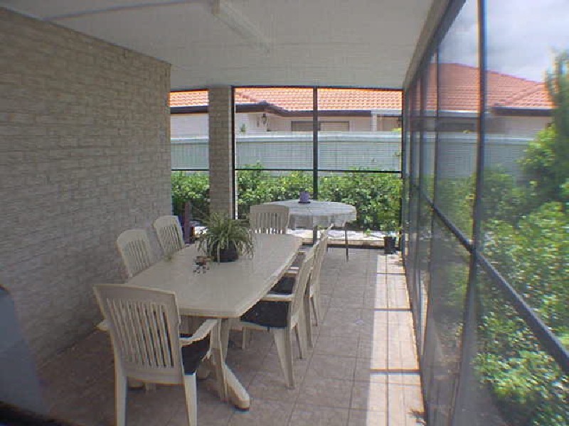 18 Dugong Crescent, Banksia Beach QLD 4507