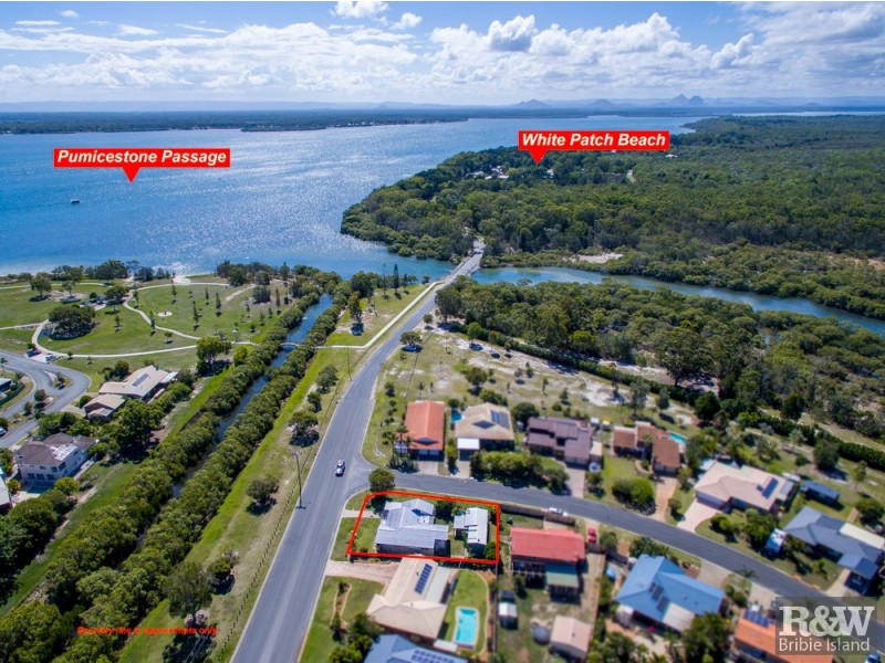 7 White Patch Esp, Banksia Beach QLD 4507