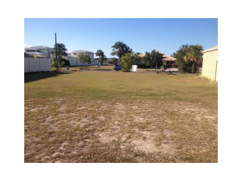 23 North Point, Banksia Beach QLD 4507