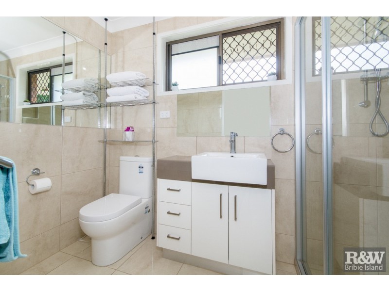 18 Dolphin Drive, Bongaree QLD 4507