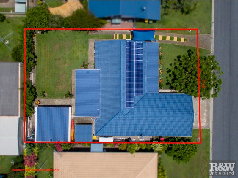 18 Dolphin Drive, Bongaree QLD 4507