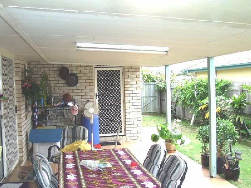 3 Peerless Way, Sandstone Point QLD 4511