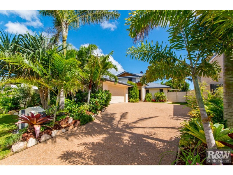 43 Marina Blvd, Banksia Beach QLD 4507