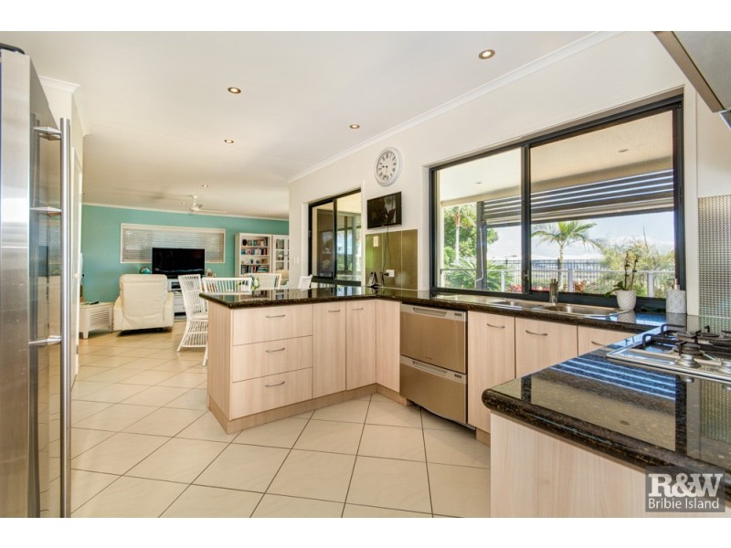 43 Marina Blvd, Banksia Beach QLD 4507