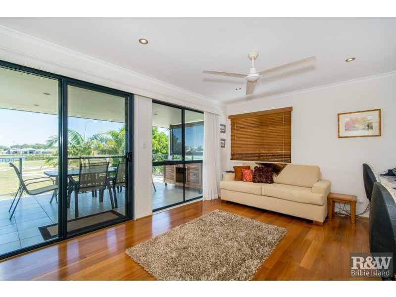 43 Marina Blvd, Banksia Beach QLD 4507
